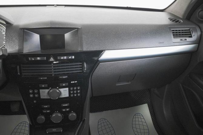 Opel Astra H Рестайлинг с пробегом 2008 года, цена 349 000 рублей, 210000 км, хэтчбек, Автокод Объявления