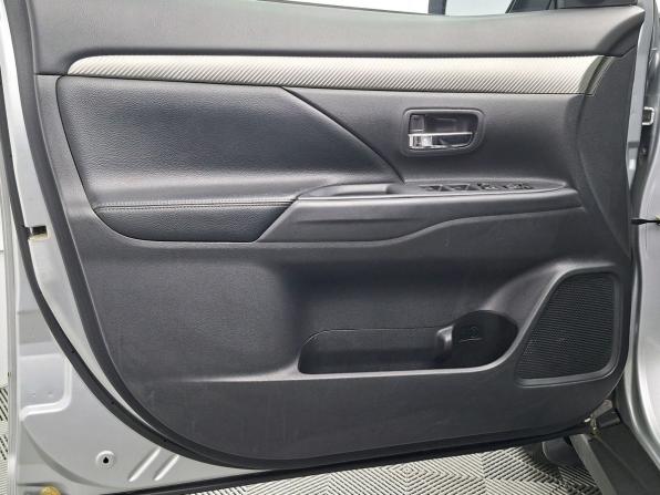 Mitsubishi Outlander III с пробегом 2014 года, цена 1 490 000 рублей, 180000 км, внедорожник, Автокод Объявления