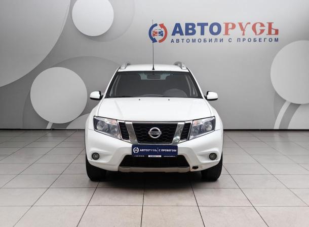 Nissan Terrano III (D10) с пробегом 2015 года, цена 948 000 рублей, 220109 км, внедорожник, Автокод Объявления