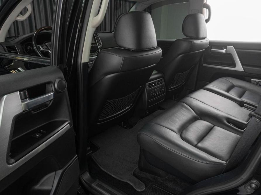 Toyota Land Cruiser 200 Series Рестайлинг 2 Тюмень  - изображение 16