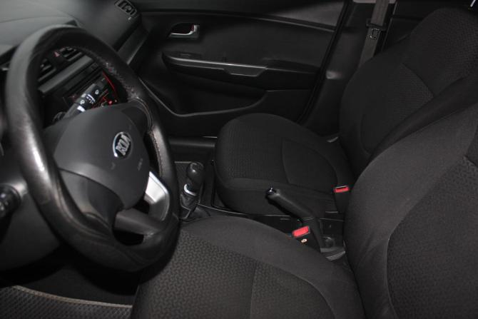 Kia Rio III с пробегом 2013 года, цена 707 000 рублей, 249530 км, седан, Автокод Объявления
