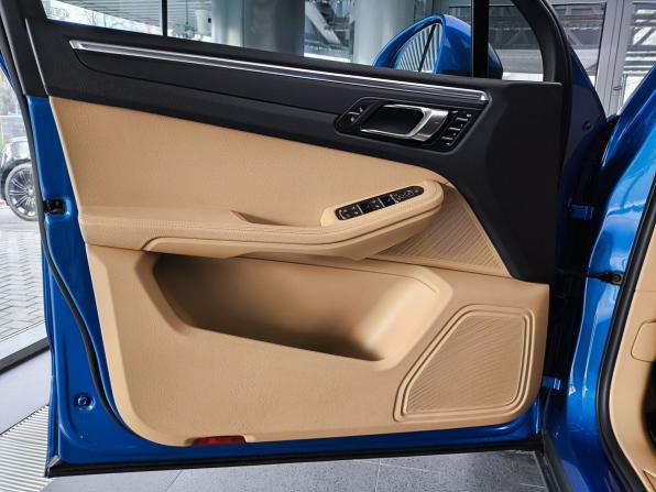 Porsche Macan I с пробегом 2018 года, цена 3 790 000 рублей, 50495 км, внедорожник, Автокод Объявления