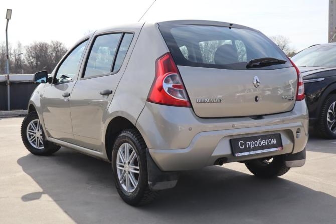 Renault Sandero I с пробегом 2014 года, цена 579 000 рублей, 92000 км, хэтчбек, Автокод Объявления