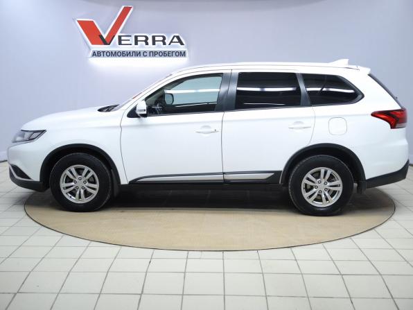 Mitsubishi Outlander III Рестайлинг 3 с пробегом 2019 года, цена 1 950 000 рублей, 181052 км, внедорожник, Автокод Объявления