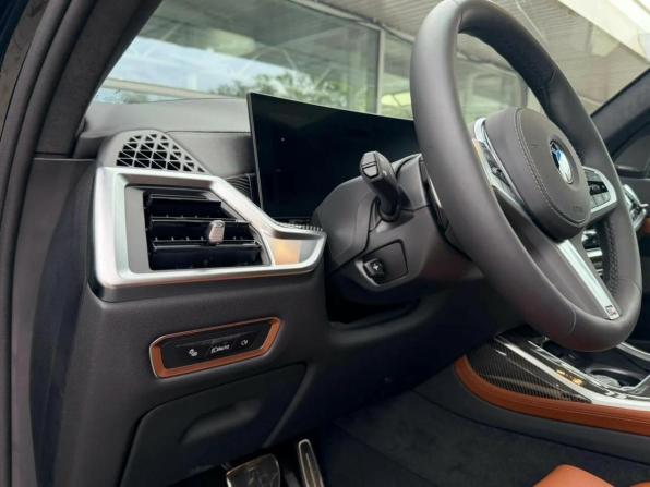 BMW X7 I (G07) Рестайлинг с пробегом 2026 года, цена 17 850 000 рублей, 10 км, внедорожник, Автокод Объявления