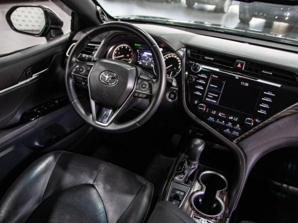 Toyota Camry VIII (XV70) с пробегом 2020 года, цена 2 949 000 рублей, 106000 км, седан, Автокод Объявления