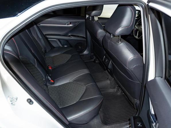 Toyota Camry VIII (XV70) Рестайлинг с пробегом 2021 года, цена 3 690 000 рублей, 72001 км, седан, Автокод Объявления