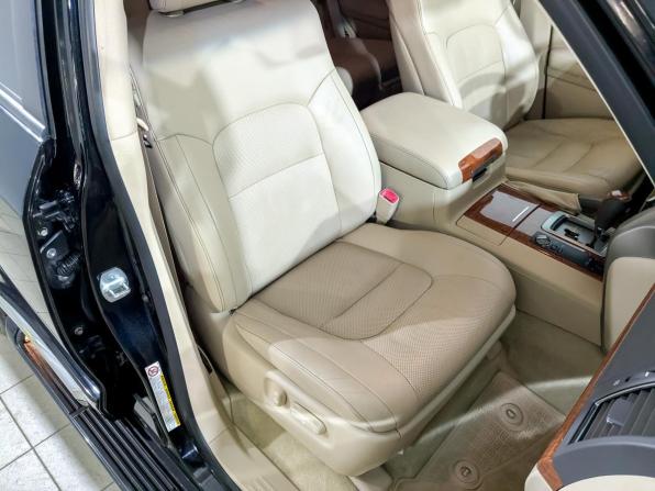 Toyota Land Cruiser 200 Series Рестайлинг 1 с пробегом 2014 года, цена 3 955 000 рублей, 187565 км, внедорожник, Автокод Объявления