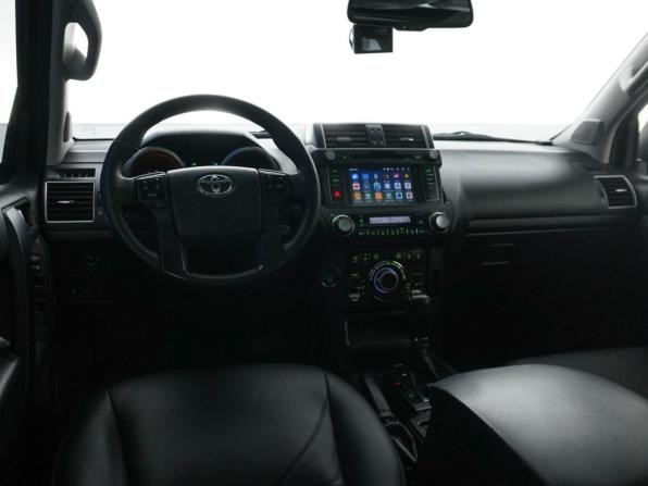Toyota Land Cruiser Prado 150 Series Рестайлинг 2 с пробегом 2017 года, цена 4 649 077 рублей, 294320 км, внедорожник, Автокод Объявления