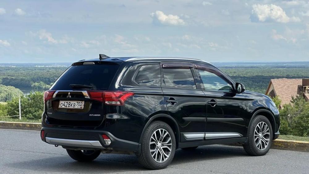 Mitsubishi Outlander III Рестайлинг 2 Уфа  - изображение 6