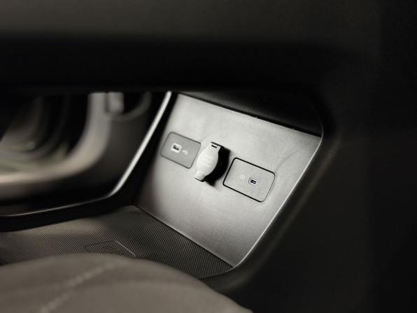 Geely Monjaro I с пробегом 2025 года, цена 4 350 000 рублей, 1600 км, внедорожник, Автокод Объявления