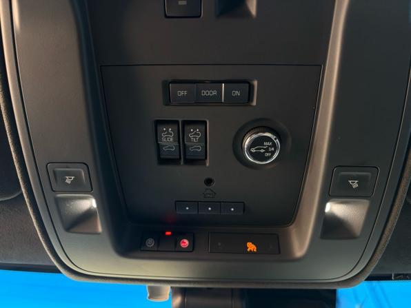 Cadillac Escalade IV с пробегом 2017 года, цена 4 170 000 рублей, 153040 км, внедорожник, Автокод Объявления