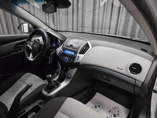 Chevrolet Cruze I Рестайлинг с пробегом 2013 года, цена 499 000 рублей, 233943 км, седан, Автокод Объявления