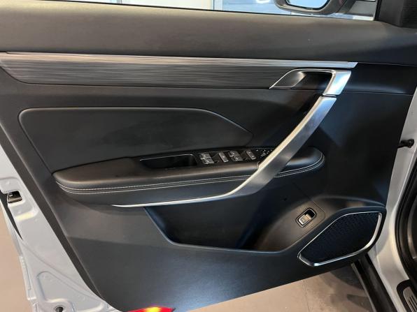 Geely Atlas Pro с пробегом 2023 года, цена 2 144 000 рублей, 85355 км, внедорожник, Автокод Объявления