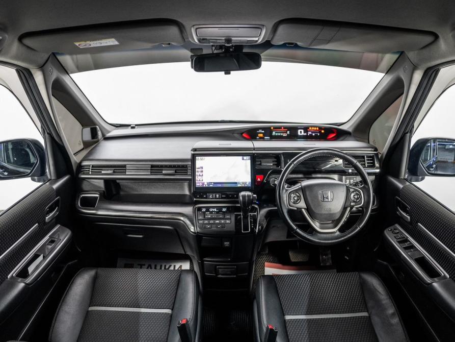 Honda Stepwgn V Иркутск  - изображение 9