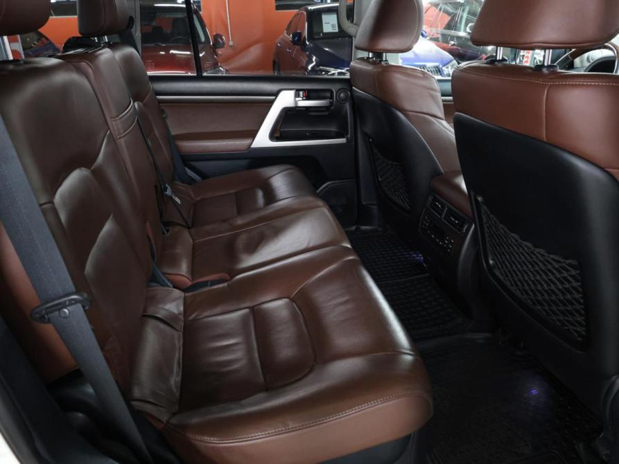 Toyota Land Cruiser 200 Series Рестайлинг 2 Москва  - изображение 13