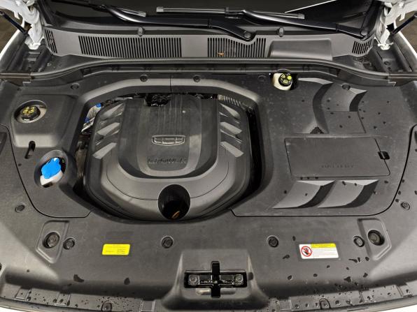 Geely Atlas Pro с пробегом 2022 года, цена 1 793 000 рублей, 43597 км, внедорожник, Автокод Объявления