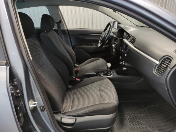 Kia Rio IV с пробегом 2018 года, цена 1 240 000 рублей, 186000 км, седан, Автокод Объявления
