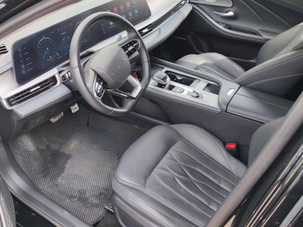 Chery Arrizo 8 с пробегом 2024 года, цена 2 200 000 рублей, 39221 км, седан, Автокод Объявления