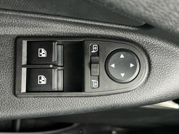 Lada (ВАЗ) Granta I Рестайлинг с пробегом 2020 года, цена 620 000 рублей, 120738 км, хэтчбек, Автокод Объявления
