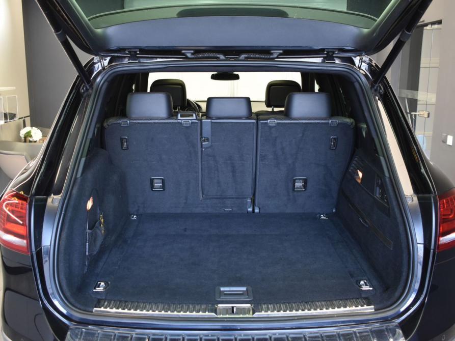 Volkswagen Touareg II Рестайлинг Москва  - изображение 14