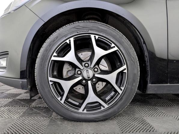 Ford Focus III Рестайлинг с пробегом 2017 года, цена 1 300 000 рублей, 77240 км, седан, Автокод Объявления