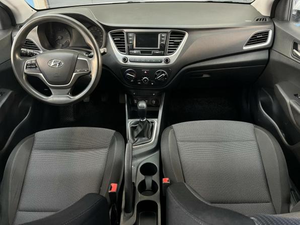 Hyundai Solaris II с пробегом 2017 года, цена 898 970 рублей, 117030 км, седан, Автокод Объявления