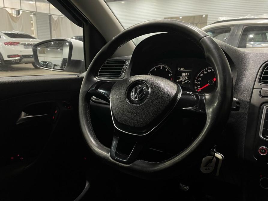 Volkswagen Polo V Рестайлинг Пермь  - изображение 14