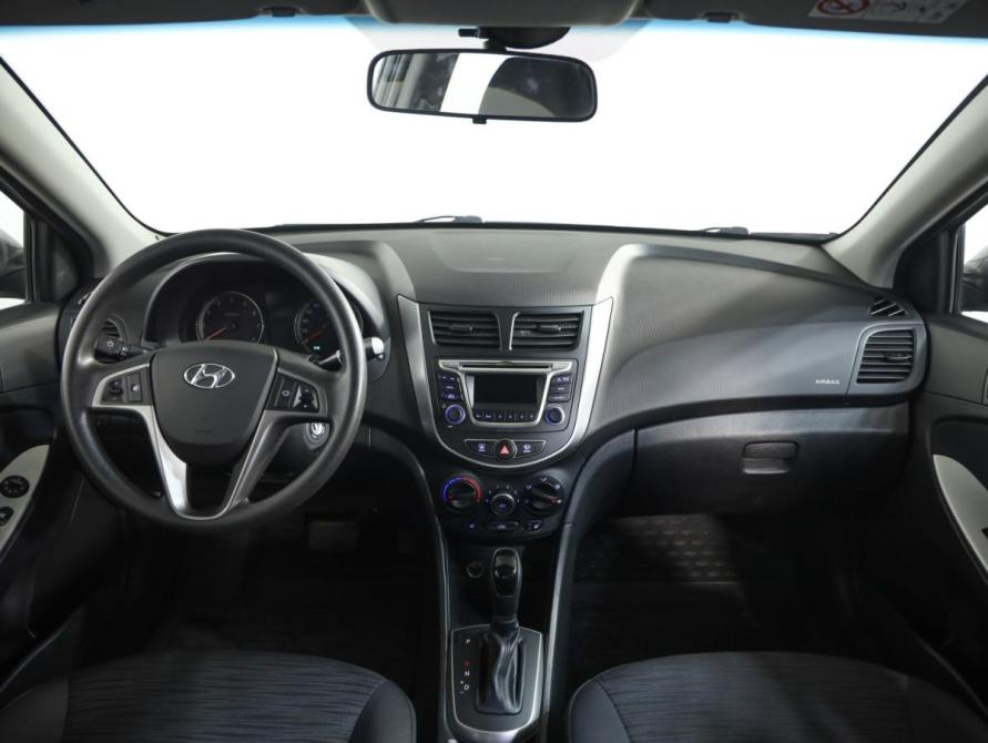 Hyundai Solaris I Рестайлинг Санкт-Петербург  - изображение 10