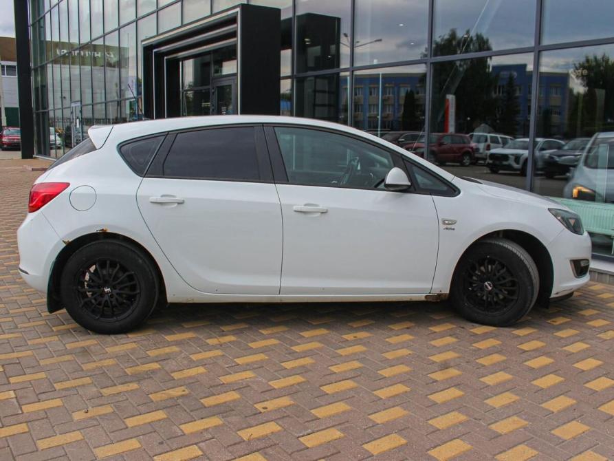 Opel Astra J Рестайлинг Калуга  - изображение 4
