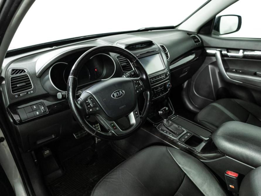 Kia Sorento II Рестайлинг Санкт-Петербург  - изображение 12
