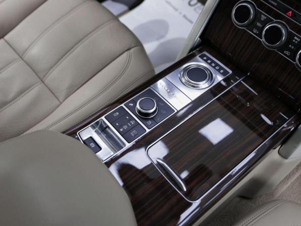 Land Rover Range Rover IV с пробегом 2014 года, цена 3 099 000 рублей, 129000 км, внедорожник, Автокод Объявления