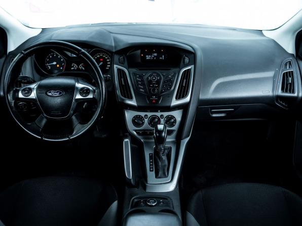 Ford Focus III с пробегом 2013 года, цена 730 000 рублей, 195567 км, универсал, Автокод Объявления