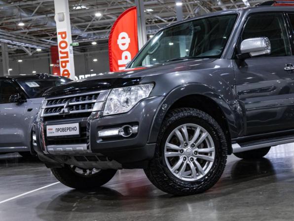 Mitsubishi Pajero IV Рестайлинг 2 с пробегом 2017 года, цена 3 500 000 рублей, 84651 км, внедорожник, Автокод Объявления