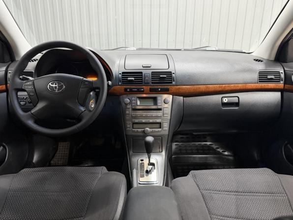 Toyota Avensis II Рестайлинг с пробегом 2008 года, цена 860 000 рублей, 260737 км, седан, Автокод Объявления