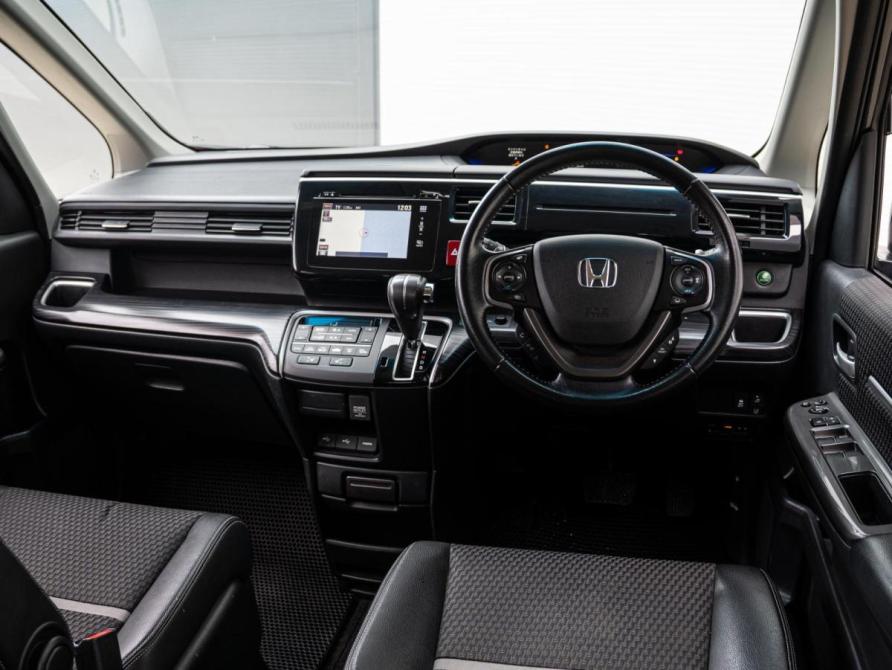 Honda Stepwgn V Краснодар  - изображение 6