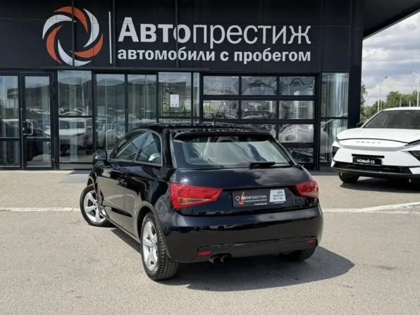 Audi A1 I (8X) с пробегом 2012 года, цена 999 000 рублей, 150185 км, хэтчбек, Автокод Объявления