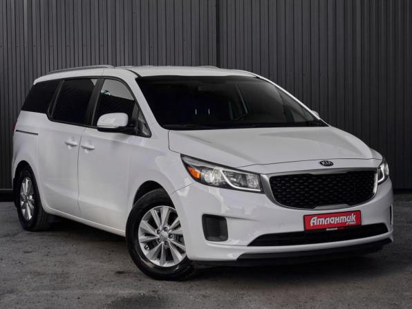 Kia Sedona III с пробегом 2015 года, цена 2 190 000 рублей, 136264 км, минивэн, Автокод Объявления