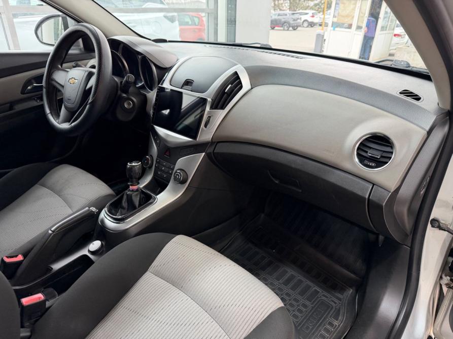 Chevrolet Cruze I Рестайлинг Таганрог  - изображение 18