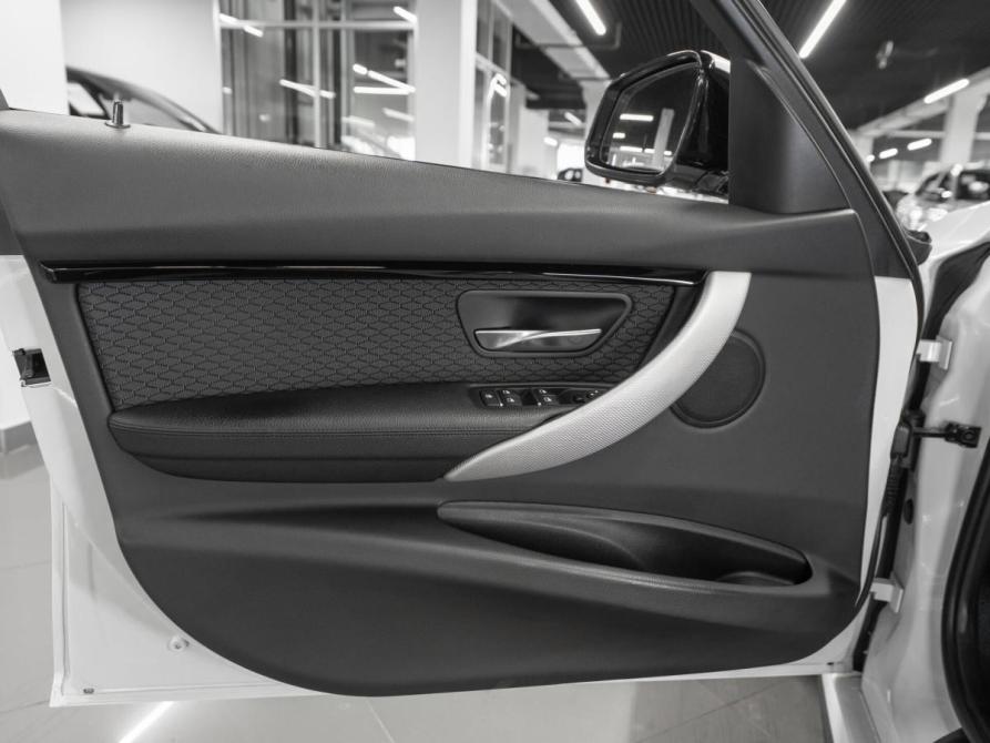 BMW 3 серии VI (F3x) Рестайлинг Москва  - изображение 14