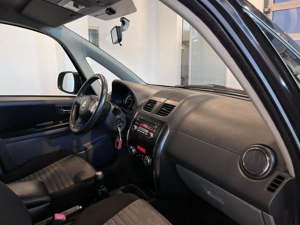 Suzuki SX4 I (Classic) Рестайлинг с пробегом 2010 года, цена 920 000 рублей, 143763 км, хэтчбек, Автокод Объявления