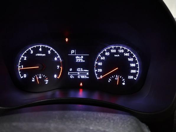 Hyundai Solaris II с пробегом 2017 года, цена 1 298 500 рублей, 107367 км, седан, Автокод Объявления