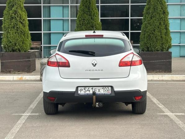 Renault Megane III Рестайлинг с пробегом 2013 года, цена 620 000 рублей, 193027 км, хэтчбек, Автокод Объявления