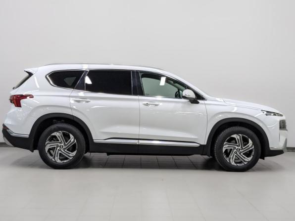 Hyundai Santa Fe IV Рестайлинг с пробегом 2021 года, цена 3 790 000 рублей, 43324 км, внедорожник, Автокод Объявления