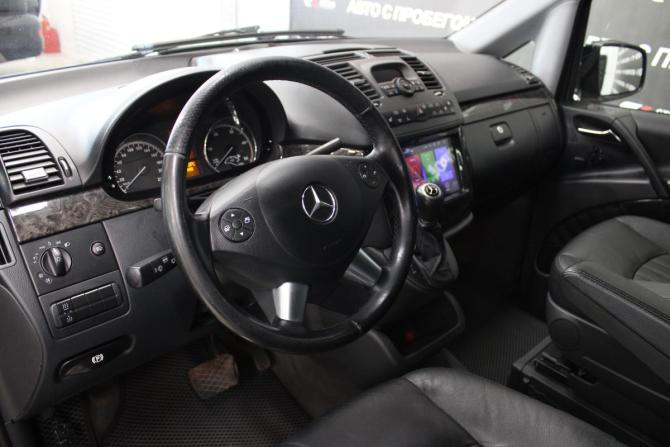 Mercedes-Benz Viano I (W639) Рестайлинг с пробегом 2013 года, цена 2 583 000 рублей, 250000 км, минивэн, Автокод Объявления