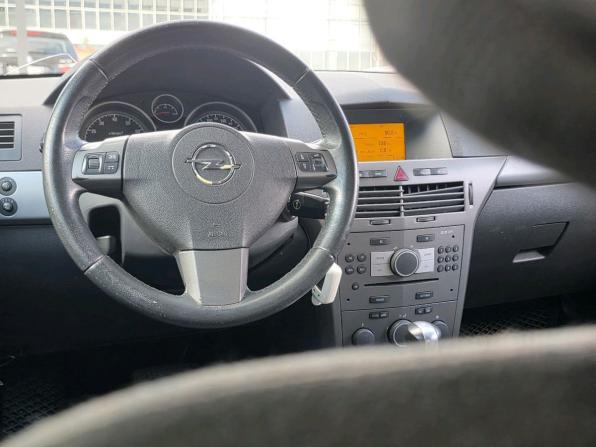 Opel Astra H с пробегом 2006 года, цена 189 000 рублей, 231603 км, хэтчбек, Автокод Объявления