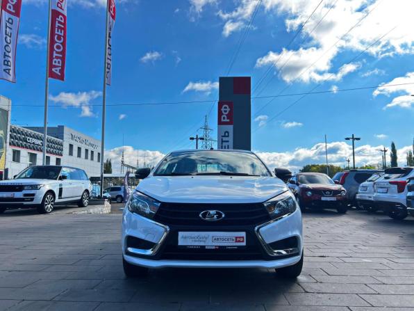 Lada (ВАЗ) Vesta I с пробегом 2020 года, цена 897 500 рублей, 118301 км, седан, Автокод Объявления