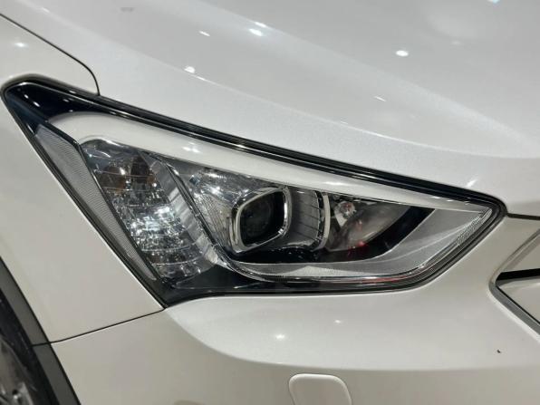 Hyundai Santa Fe III с пробегом 2014 года, цена 1 695 000 рублей, 98761 км, внедорожник, Автокод Объявления