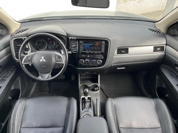 Mitsubishi Outlander III с пробегом 2012 года, цена 1 599 000 рублей, 116260 км, внедорожник, Автокод Объявления