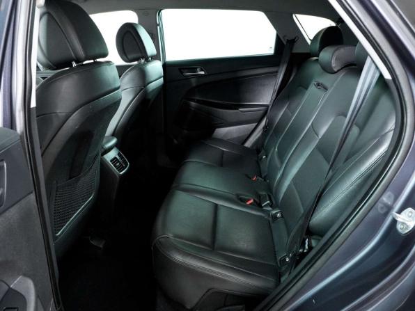 Hyundai Tucson III с пробегом 2017 года, цена 1 698 000 рублей, 255724 км, внедорожник, Автокод Объявления